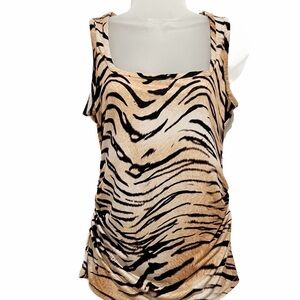 NWOT VENUS Animal Print Sleeveless Top. Size M.